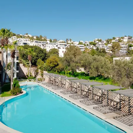 شقة With Balcony Shared Pool Near Beach غومْبيت